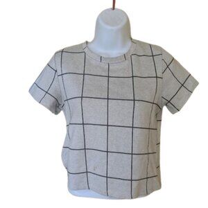 ---  Gray Black Short Sleeved Top with Checked Print Size XS
